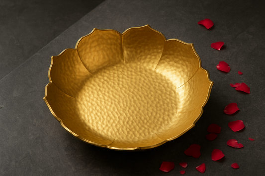 Golden decorative bowl